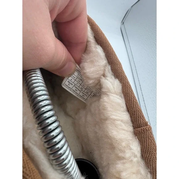 UGG Women's Classic Ultra Mini New Heights boots women's 9, NWOT